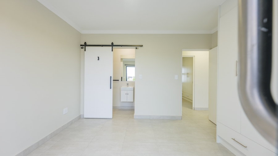 To Let 2 Bedroom Property for Rent in Struisbaai Western Cape